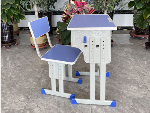 學(xué)生課桌椅028